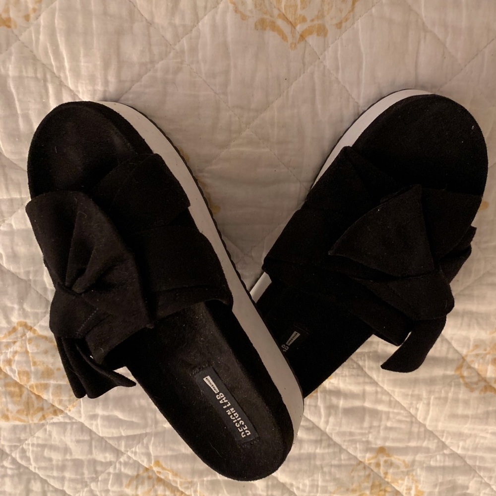 Black fabric sandals Wedges!